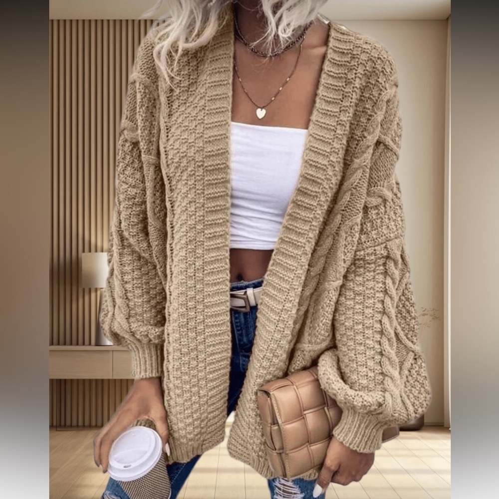 Chunky Knit Cardigan in Khaki